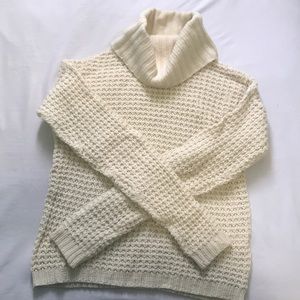 ☁️Knit Turtle Neck Sweater